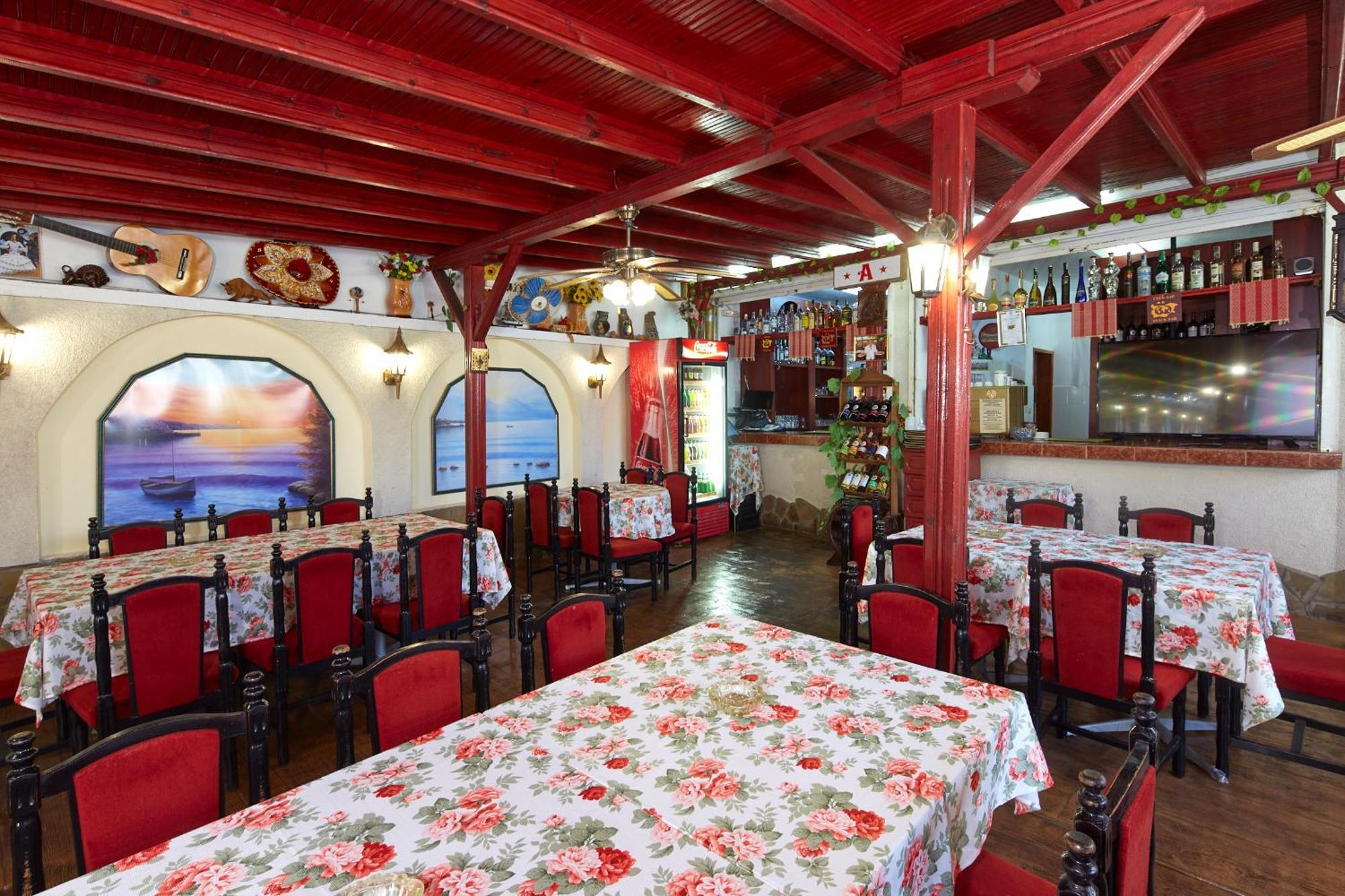 Family Hotel Andreev Nesebar Luaran gambar
