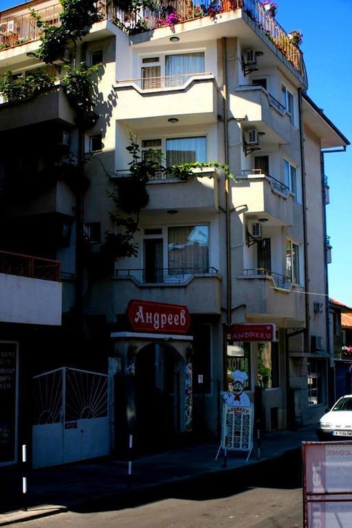 Family Hotel Andreev Nesebar Luaran gambar